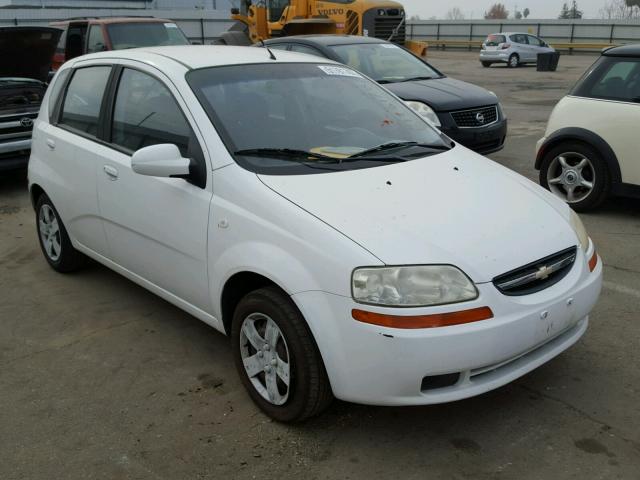 KL1TD66676B649752 - 2006 CHEVROLET AVEO BASE WHITE photo 1