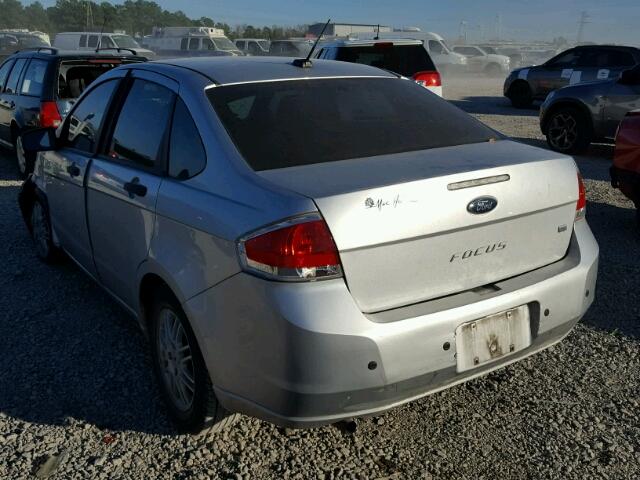 1FAHP3FN7BW102694 - 2011 FORD FOCUS SE SILVER photo 3