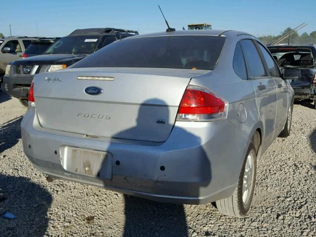 1FAHP3FN7BW102694 - 2011 FORD FOCUS SE SILVER photo 4