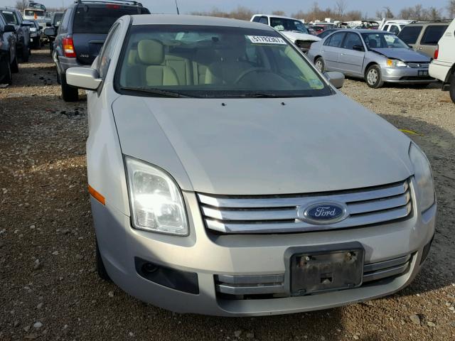 3FAHP07Z79R187940 - 2009 FORD FUSION SE GOLD photo 9