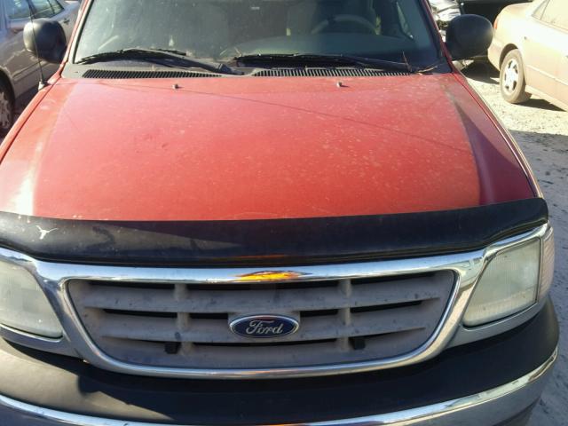 1FTRX07W63KD43112 - 2003 FORD F150 RED photo 7