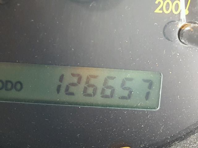 KL1TJ52644B241697 - 2004 CHEVROLET AVEO LS WHITE photo 8