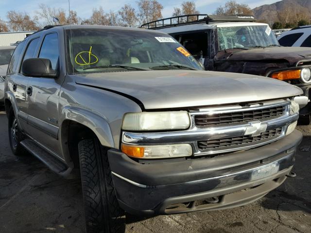 1GNEC13TX2R292979 - 2002 CHEVROLET TAHOE C150 TAN photo 1