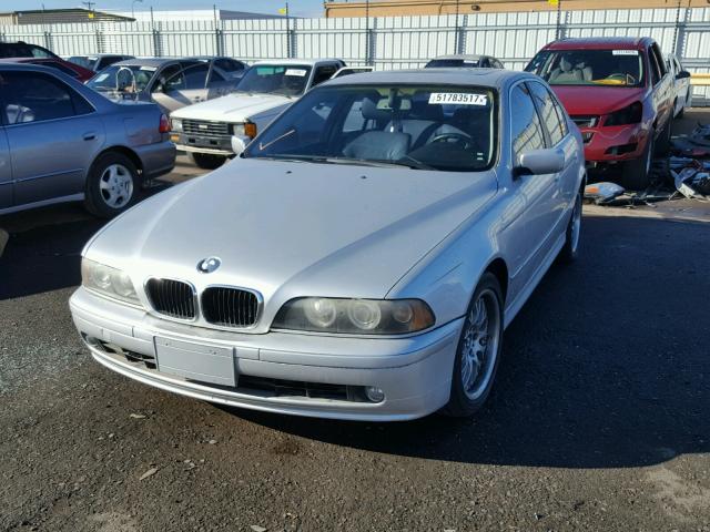 WBADT43471GF59598 - 2001 BMW 525 I AUTO GRAY photo 2