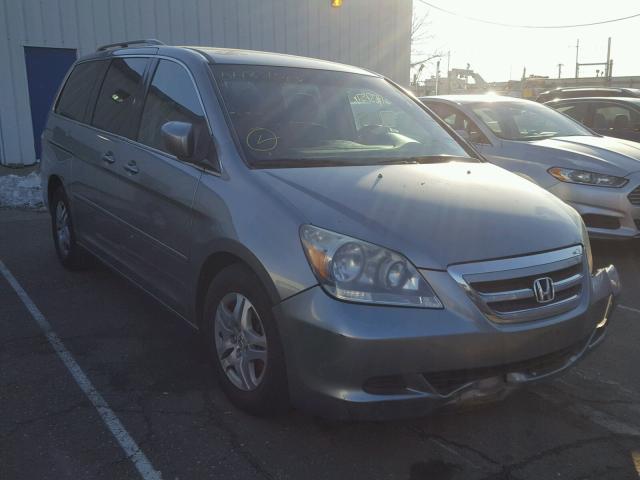 5FNRL38406B053864 - 2006 HONDA ODYSSEY EX GRAY photo 1