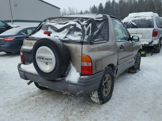 2CNBJ18C026950522 - 2002 CHEVROLET TRACKER TAN photo 4