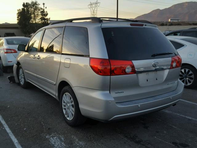 5TDZK22C47S095853 - 2007 TOYOTA SIENNA XLE SILVER photo 3