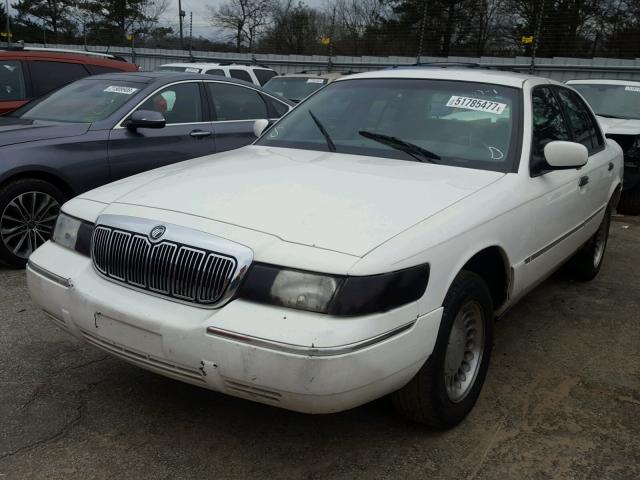 2MEFM75W2YX740438 - 2000 MERCURY GRAND MARQ WHITE photo 2