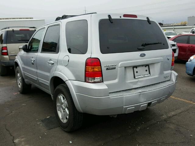 1FMCU94157KB08617 - 2007 FORD ESCAPE LIM SILVER photo 3