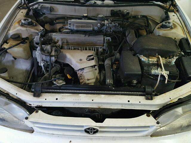 4T1BG12K0TU929011 - 1996 TOYOTA CAMRY DX WHITE photo 7