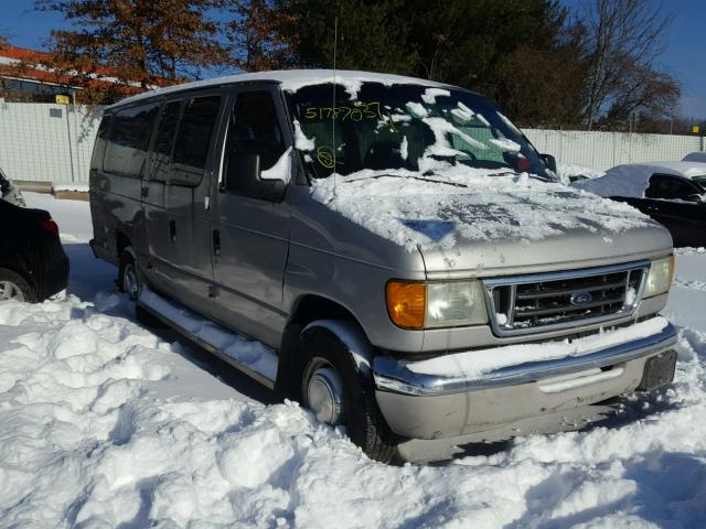 1FBSS31L03HB17648 - 2003 FORD ECONOLINE SILVER photo 1