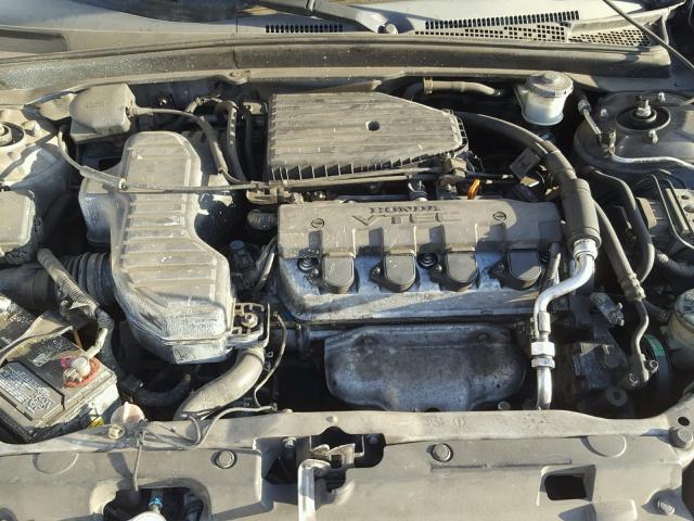 2HGES267X3H564420 - 2003 HONDA CIVIC EX ვერცხლისფერი ფოტო 7