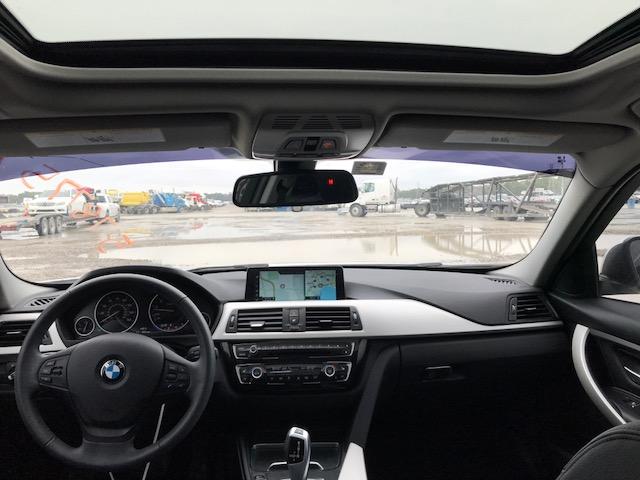 WBA8A9C53HK620348 - 2017 BMW 320 I WHITE photo 9