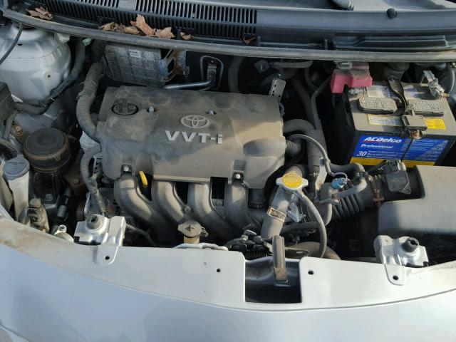 JTDBT923871129197 - 2007 TOYOTA YARIS SILVER photo 7