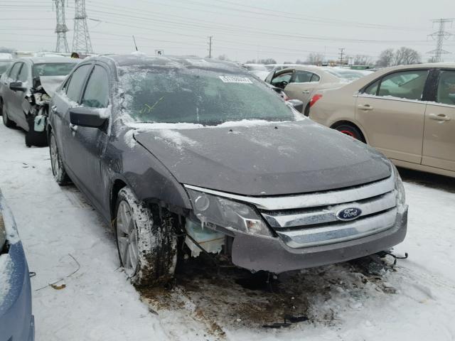 3FAHP0HG8BR109198 - 2011 FORD FUSION SE GRAY photo 1