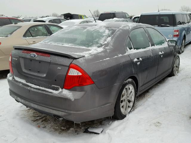 3FAHP0HG8BR109198 - 2011 FORD FUSION SE GRAY photo 4