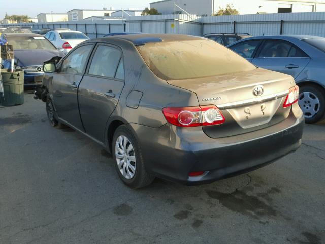 2T1BU4EE0CC801966 - 2012 TOYOTA COROLLA BA GRAY photo 3