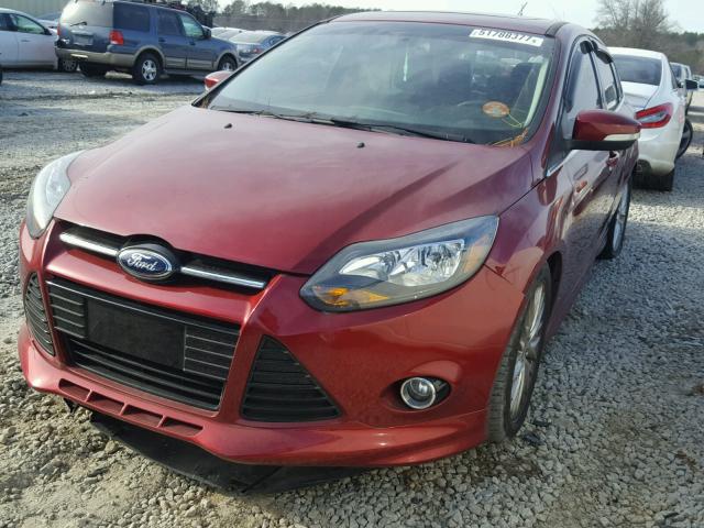 1FADP3N23EL128916 - 2014 FORD FOCUS TITA RED photo 2