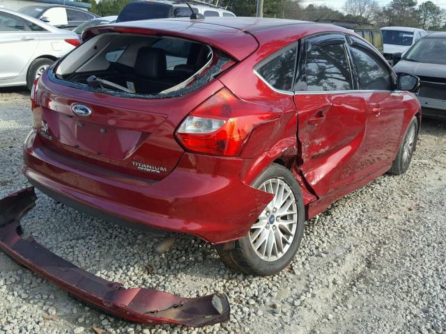 1FADP3N23EL128916 - 2014 FORD FOCUS TITA RED photo 4