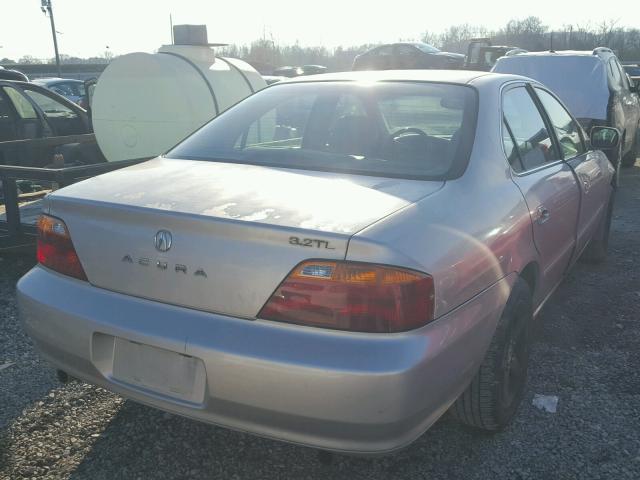 19UUA5643XA033232 - 1999 ACURA 3.2TL SILVER photo 4