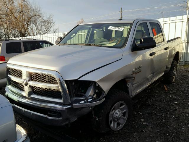 3C6UR5CL0GG248983 - 2016 RAM 2500 ST SILVER photo 2