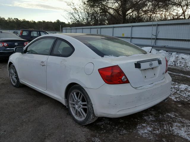 JTKDE177370218836 - 2007 TOYOTA SCION TC WHITE photo 3