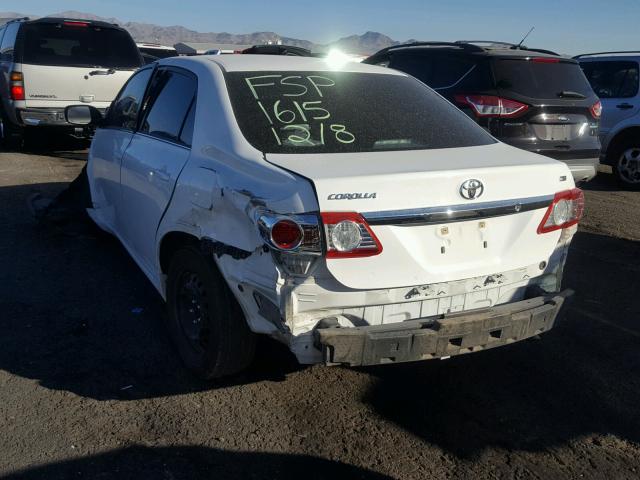 5YFBU4EE5DP190611 - 2013 TOYOTA COROLLA BA WHITE photo 3