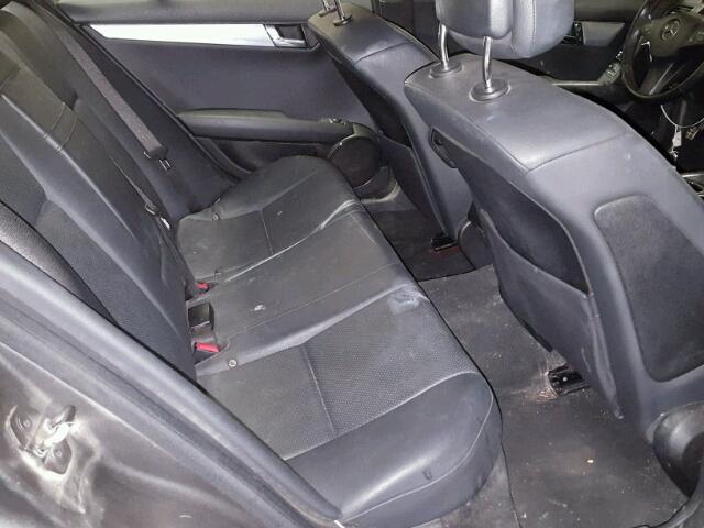 WDDGF54X98R027633 - 2008 MERCEDES-BENZ C 300 蓝色 照片 6