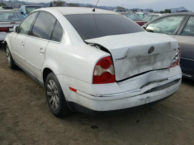 WVWPH63B83P096463 - 2003 VOLKSWAGEN PASSAT GLS WHITE photo 3