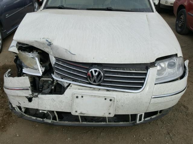 WVWPH63B83P096463 - 2003 VOLKSWAGEN PASSAT GLS WHITE photo 7