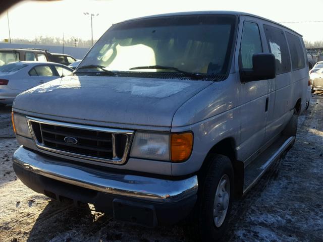 1FBSS31L36HA46756 - 2006 FORD ECONOLINE GRAY photo 2