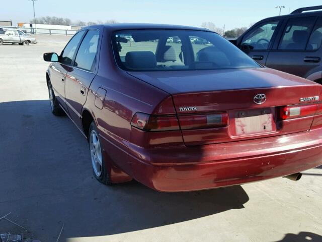 4T1BG22K8VU153977 - 1997 TOYOTA CAMRY CE RED photo 3