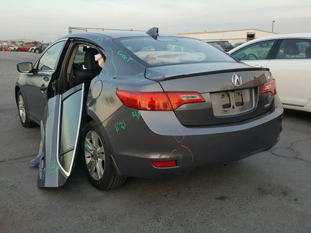 19VDE3F79DE300909 - 2013 ACURA ILX HYBRID SILVER photo 3