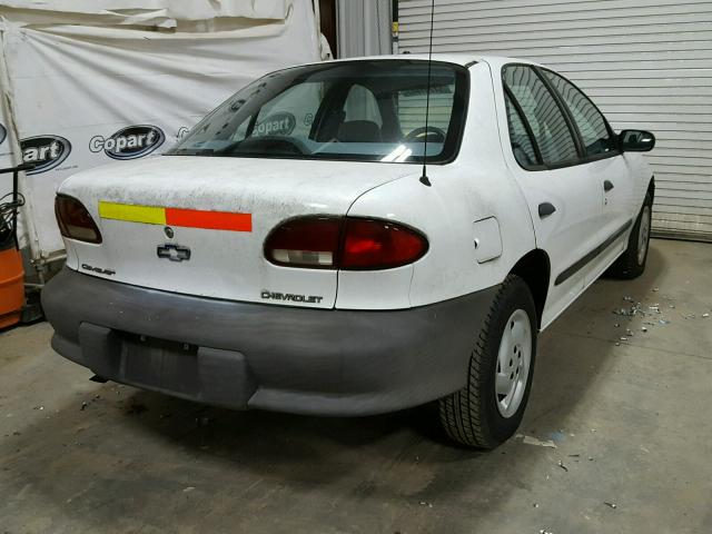 3G1JC5248VS860682 - 1997 CHEVROLET CAVALIER WHITE photo 4