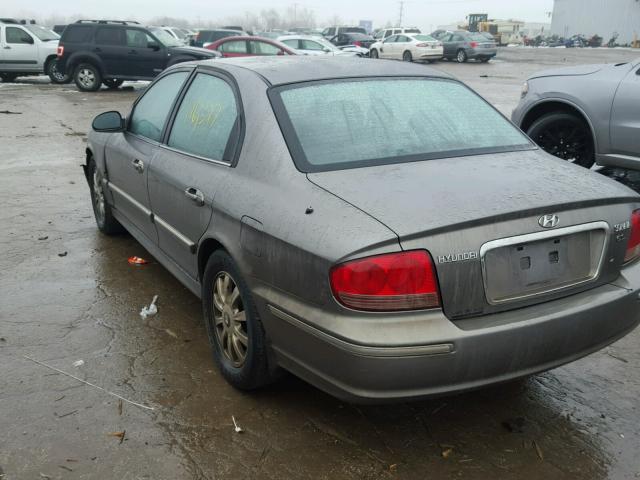 KMHWF35H93A787212 - 2003 HYUNDAI SONATA GLS GRAY photo 3