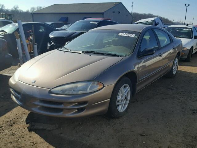 2B3HD46R7YH250722 - 2000 DODGE INTREPID GOLD photo 2