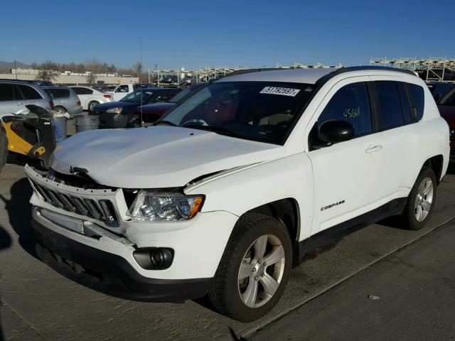 1C4NJCBB6DD197001 - 2013 JEEP COMPASS SP 白色 照片 2