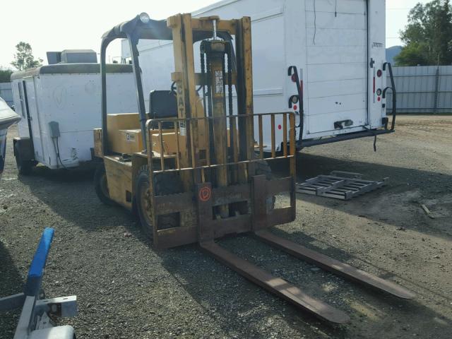 40X524 - 2000 CATERPILLAR PALLET PRO YELLOW photo 1