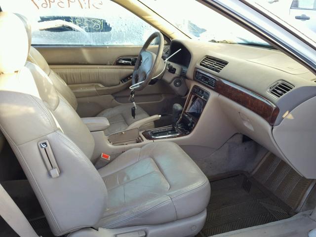 19UYA2254WL007837 - 1998 ACURA 3.0CL 白色 照片 5