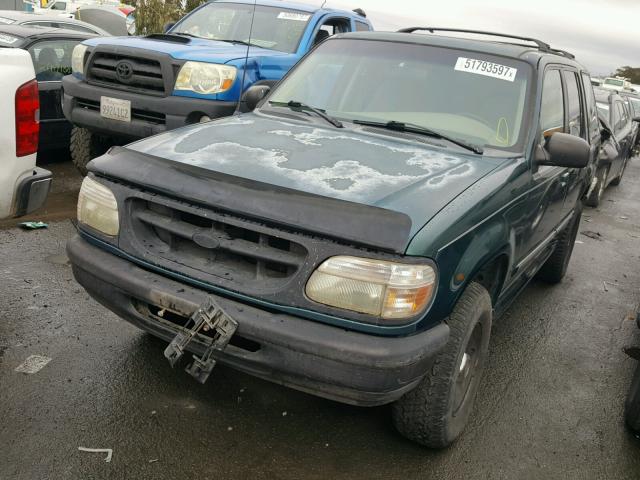 1FMDU32X1VZA98729 - 1997 FORD EXPLORER GREEN photo 2