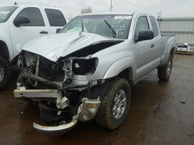 5TEUX42N47Z438155 - 2007 TOYOTA TACOMA ACC SILVER photo 2