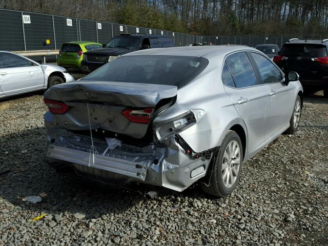 4T1B11HK8JU536640 - 2018 TOYOTA CAMRY L SILVER photo 4