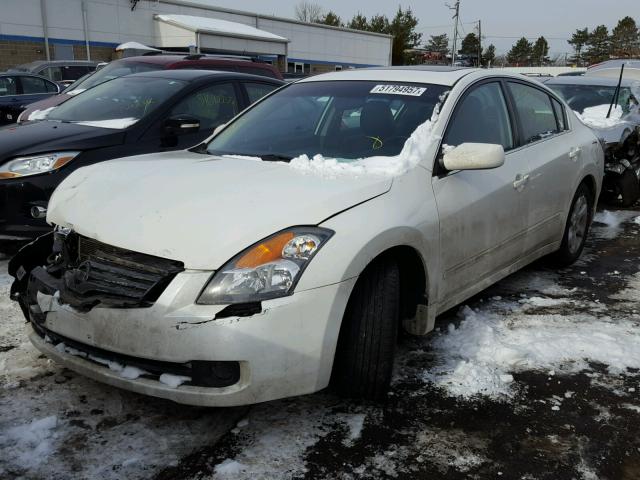 1N4AL21E99N415891 - 2009 NISSAN ALTIMA 2.5 WHITE photo 2