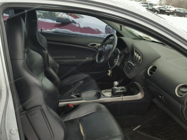 JH4DC54812C019274 - 2002 ACURA RSX GRAY photo 5