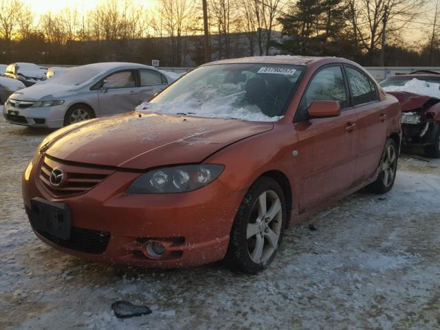 JM1BK123X41127922 - 2004 MAZDA 3 S ORANGE photo 2