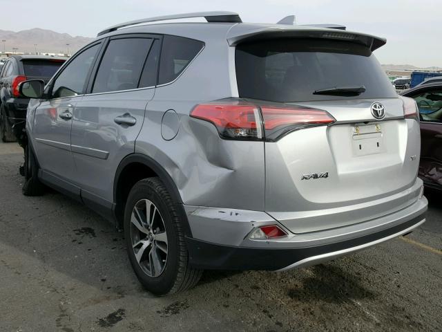 2T3WFREV8GW280628 - 2016 TOYOTA RAV4 XLE SILVER photo 3