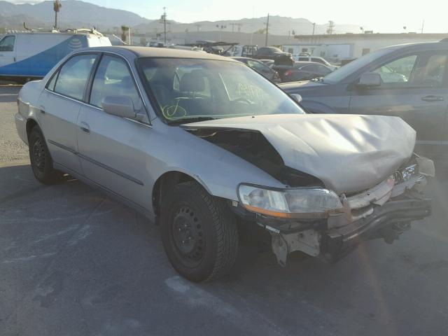 1HGCG6655XA155275 - 1999 HONDA ACCORD LX TAN photo 1