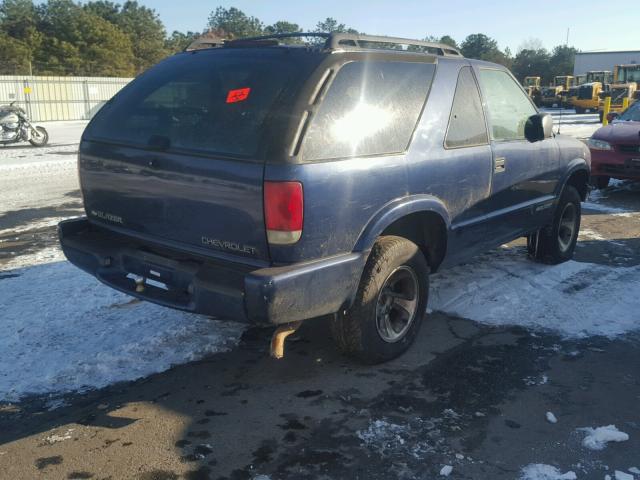 1GNCS18XX3K160241 - 2003 CHEVROLET BLAZER BLUE photo 4