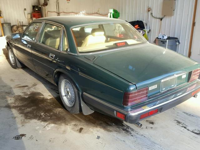 SAJHV1644JC551697 - 1988 JAGUAR XJ6 GREEN photo 3