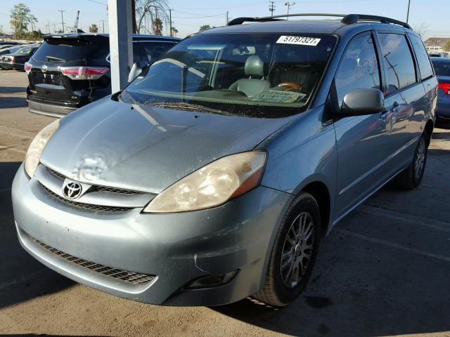 5TDBK22C27S000756 - 2007 TOYOTA SIENNA XLE BLUE photo 2